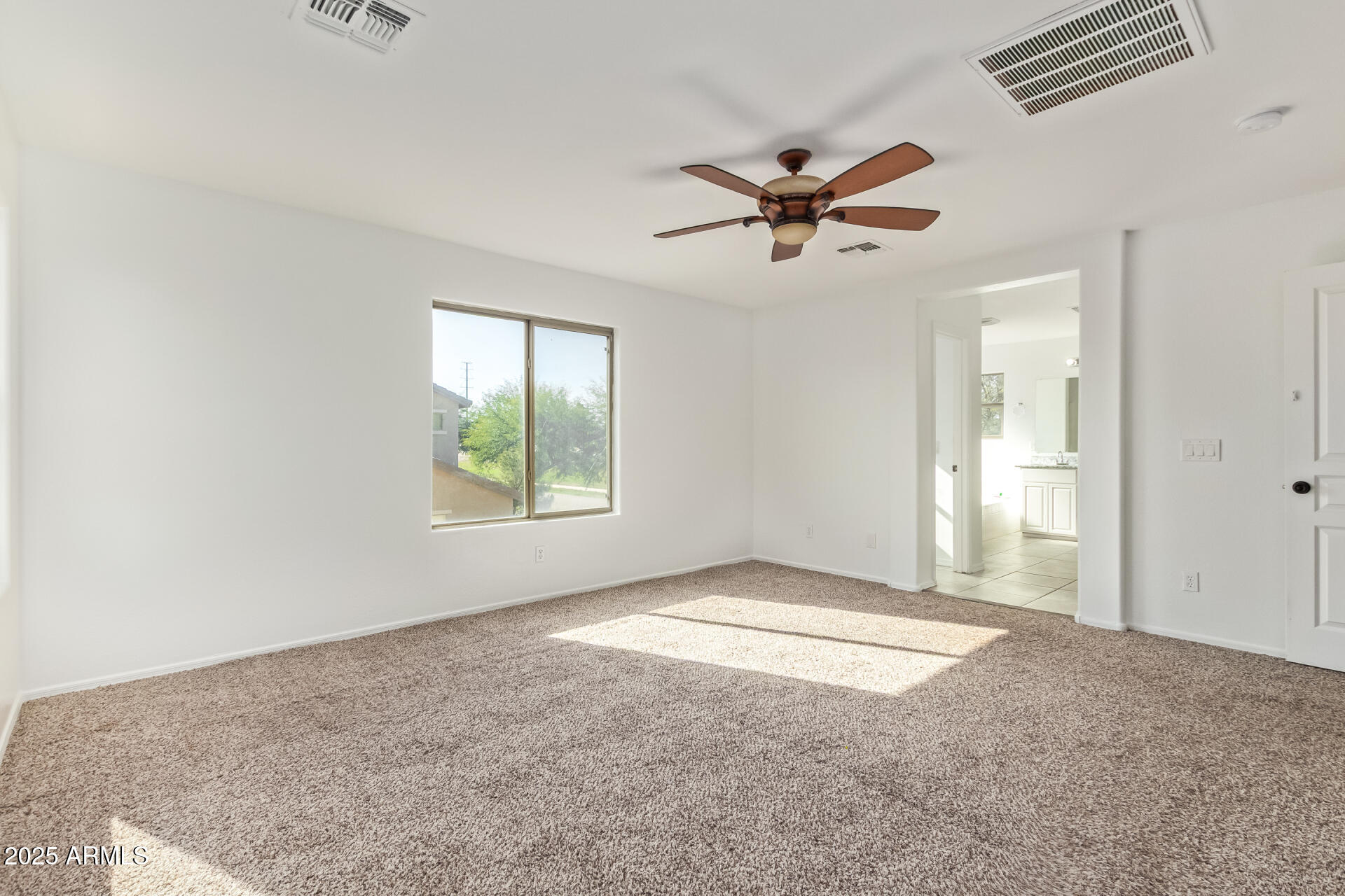 3853 East Claxton Avenue Gilbert, AZ 85297 - Photo 14 of 37 18 - Claxton