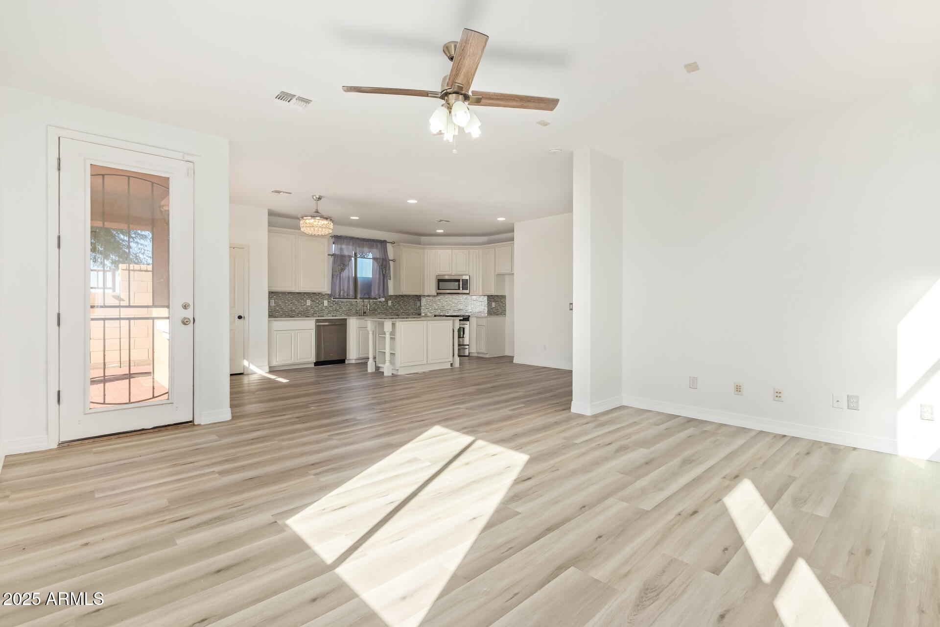 3853 East Claxton Avenue Gilbert, AZ 85297 - Photo 8 of 37 12 - Claxton