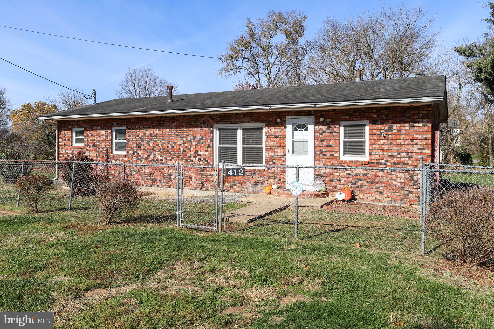 412 West 3rd Avenue Ranson, WV 25438 - Photo 4 of 30