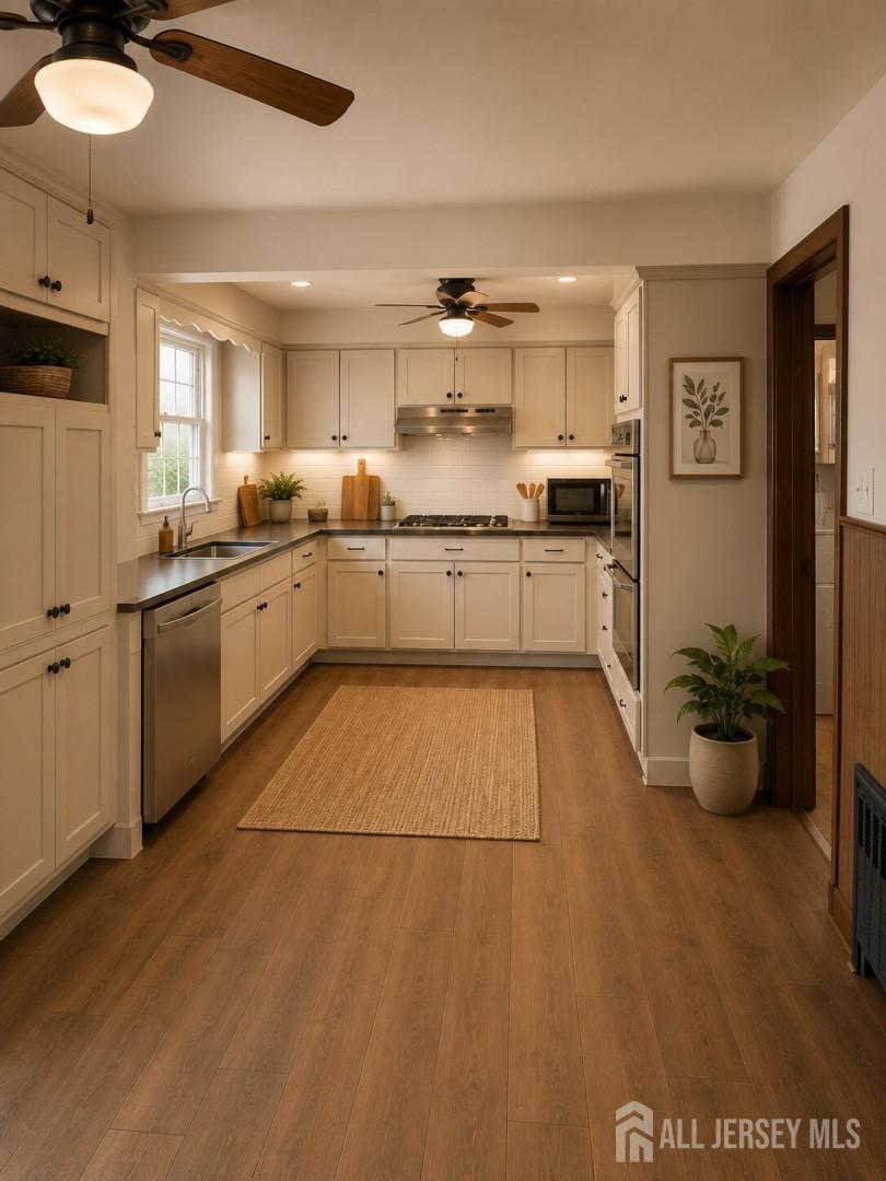 274 Raritan Street South Amboy, NJ 08879 - Photo 4 of 10