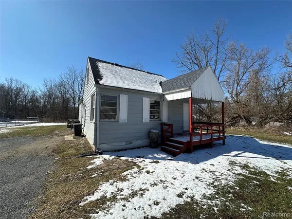 $64,900 | 3241 Walton Avenue, Flint, MI 48504
