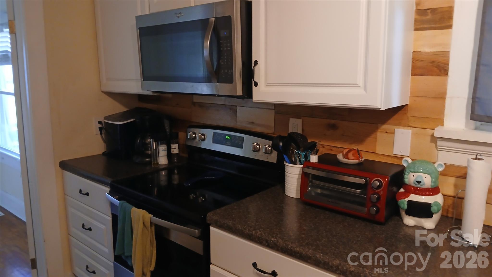 203 Church Street Rhodhiss, NC 28667 - Photo 9 of 23 Gallery Image 9