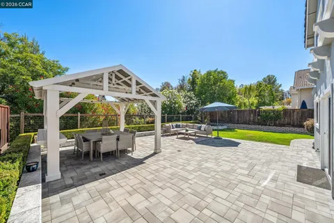 $1,985,000 | 135 Tenby Terrace, Danville, CA 94506