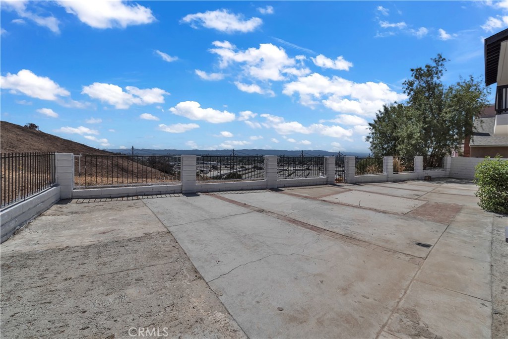 12524 Chanute Street Pacoima, CA 91331 - Photo 42 of 47 a view of a terrace
