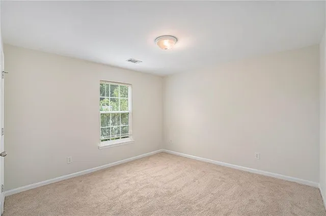 a view of empty room with window