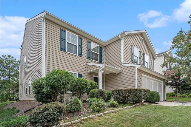$2,500 | 3015 Whittier Way, Unit 3015, Cumming, GA 30040