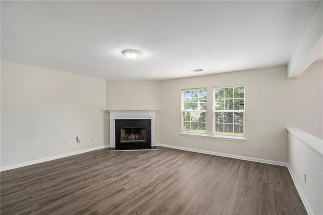 $2,500 | 3015 Whittier Way, Unit 3015, Cumming, GA 30040