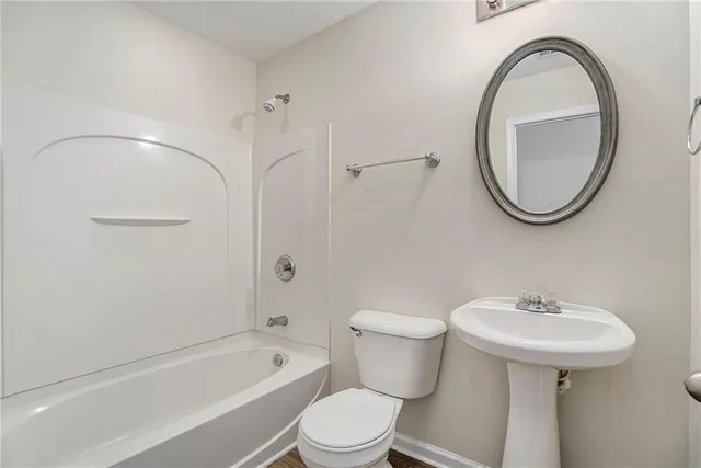 $2,500 | 3015 Whittier Way, Unit 3015, Cumming, GA 30040