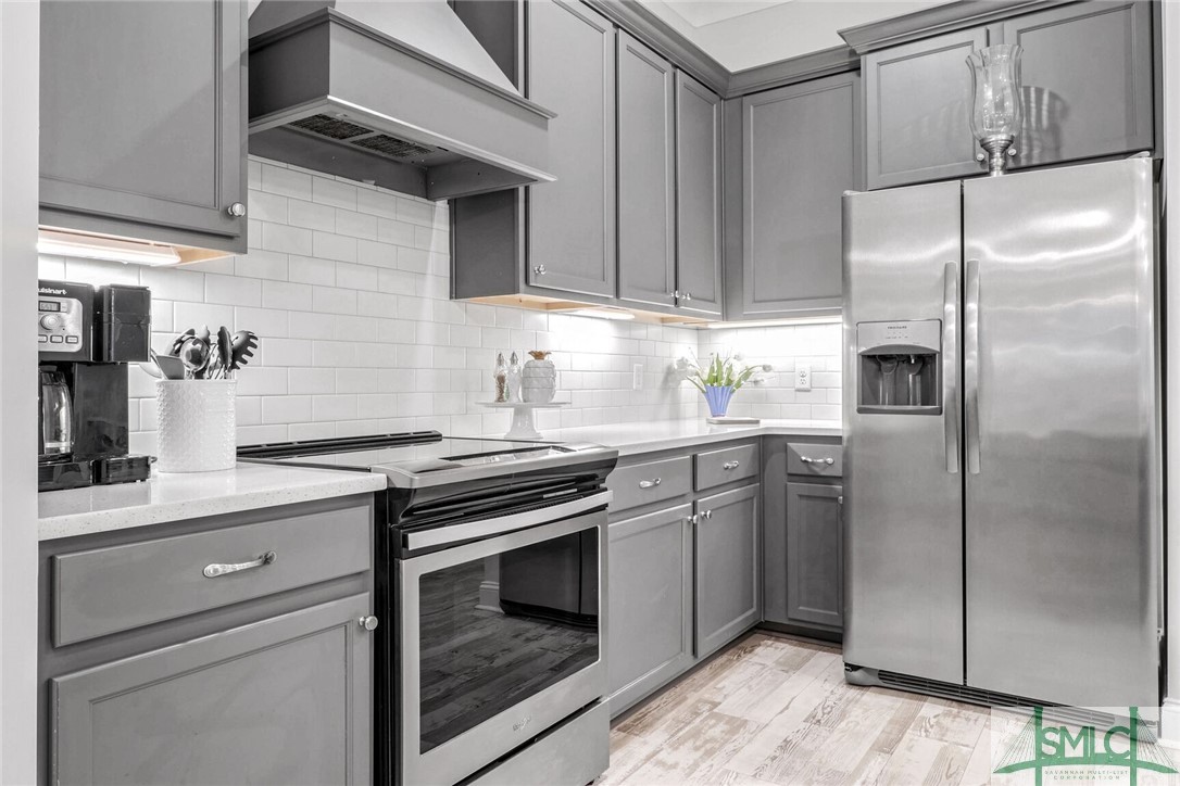 1201 Woodside Ridge Savannah, GA 31405 - Photo 6 of 27 Stainless steel appliances