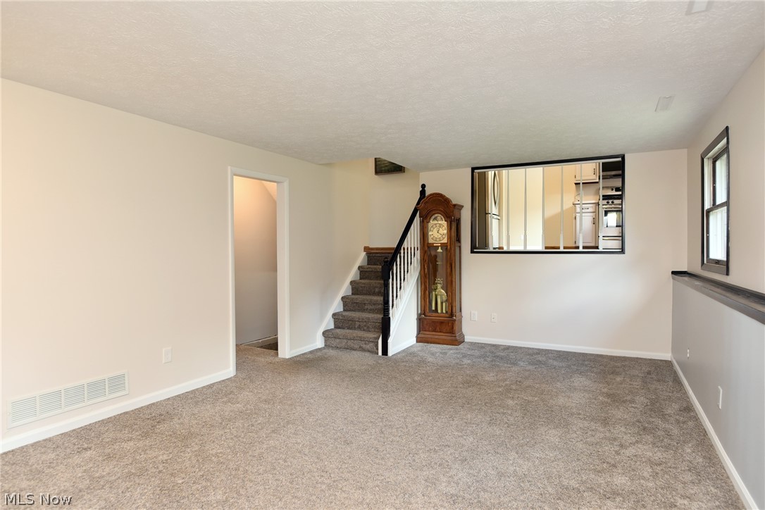 7740 State Road Wadsworth, OH 44281 - Photo 19 of 33 Gallery Image 19