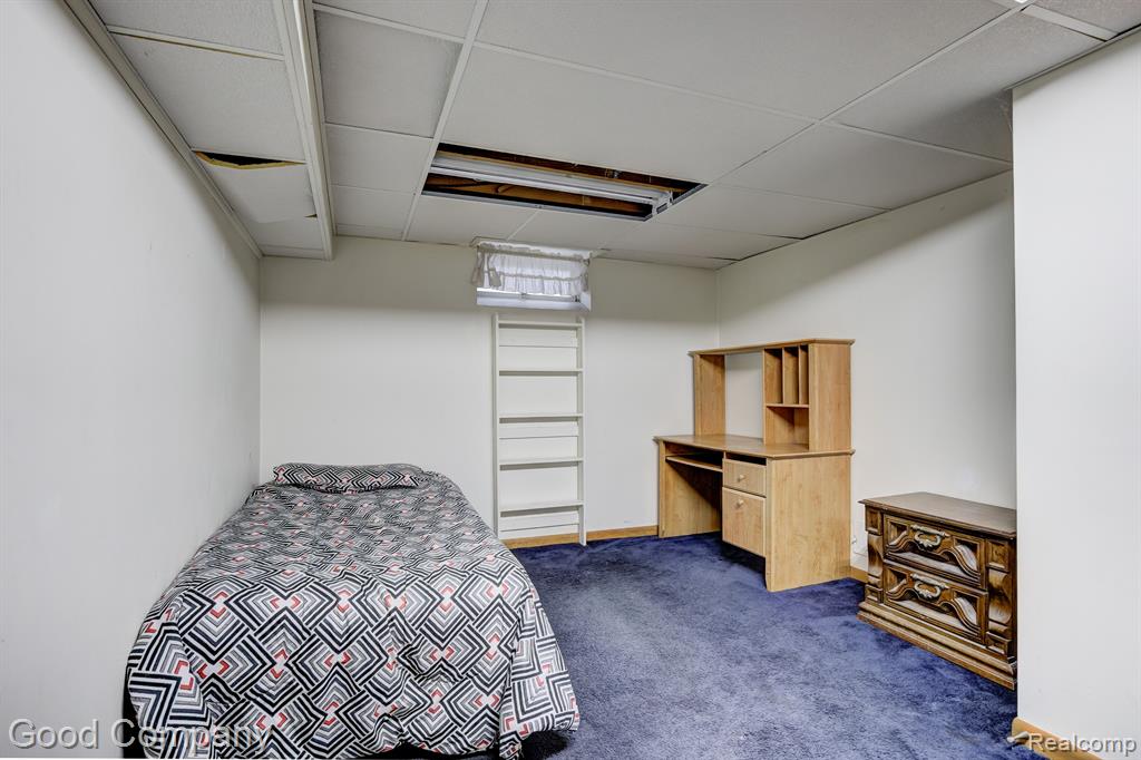 1509 Hampton Road Mount Clemens, MI 48043 - Photo 31 of 44