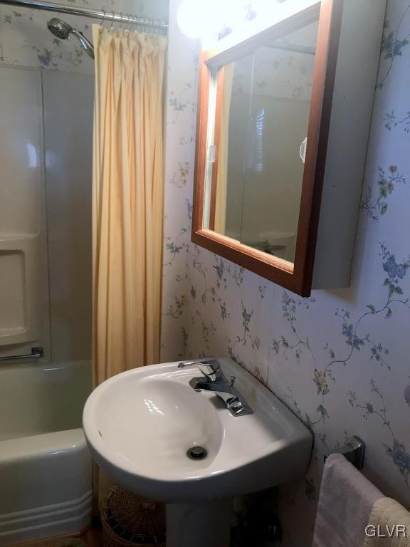 6938 Kernsville Road Orefield, PA 18069 - Photo 24 of 37 Gallery Image 24