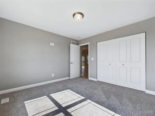 $519,900 | 308 George Bush Boulevard, Troy, IL 62294