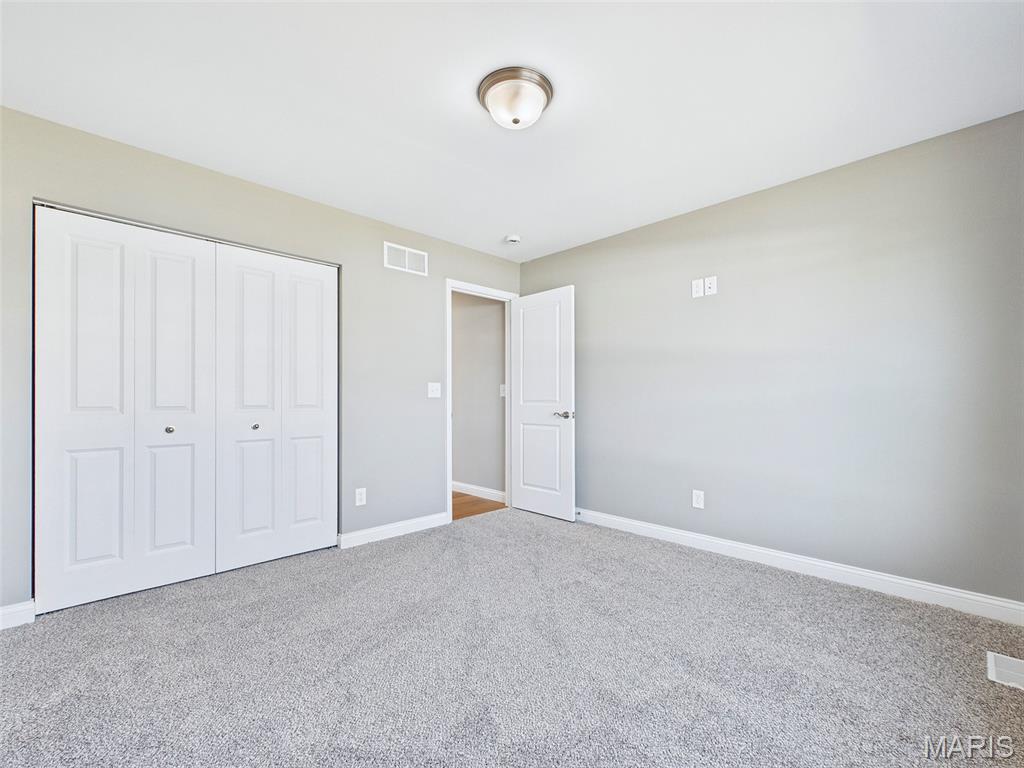 308 George Bush Boulevard Troy, IL 62294 - Photo 26 of 37