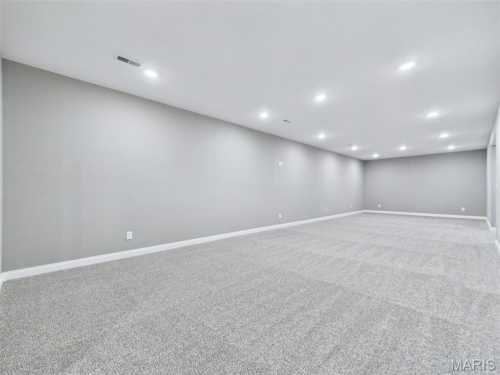 308 George Bush Boulevard Troy, IL 62294 - Photo 29 of 37