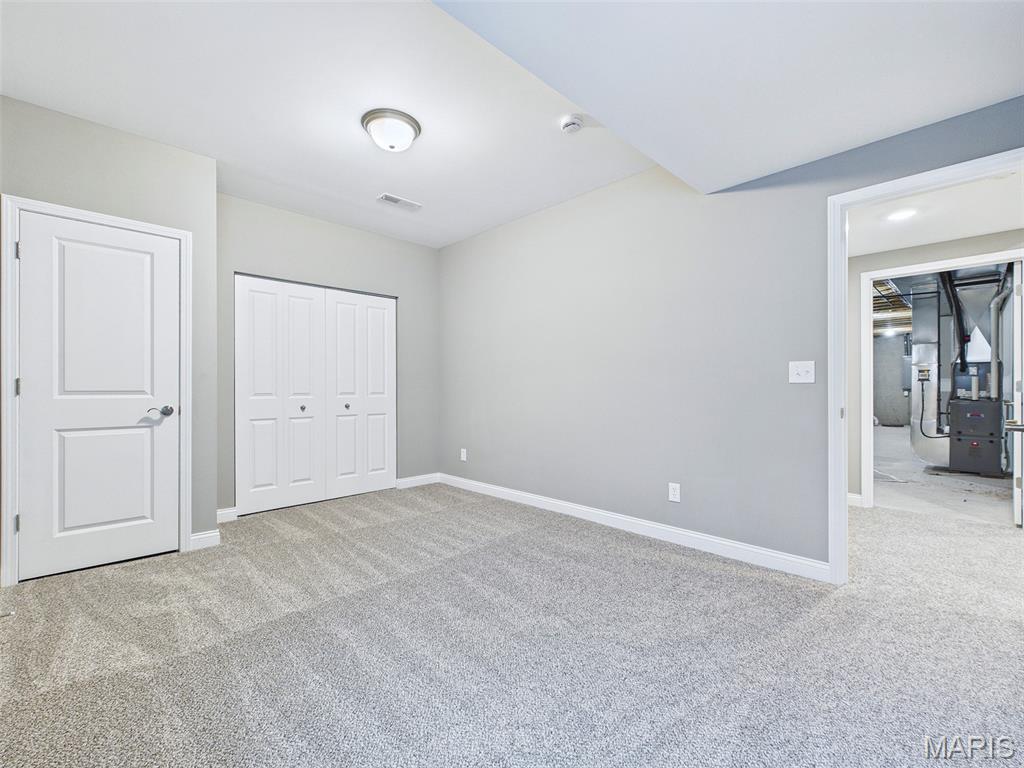 308 George Bush Boulevard Troy, IL 62294 - Photo 32 of 37