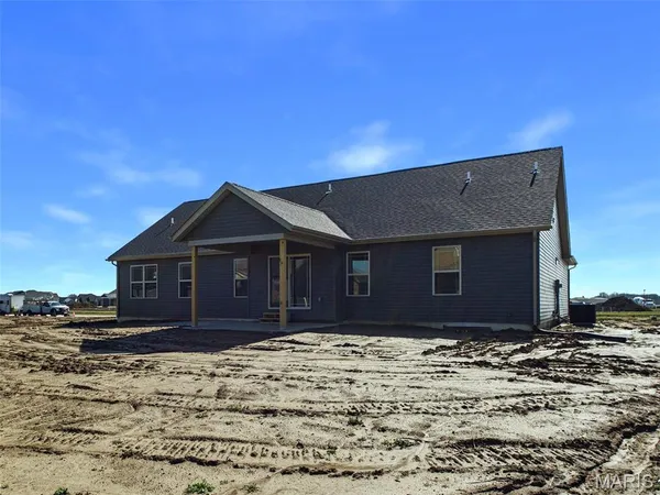 $519,900 | 308 George Bush Boulevard, Troy, IL 62294