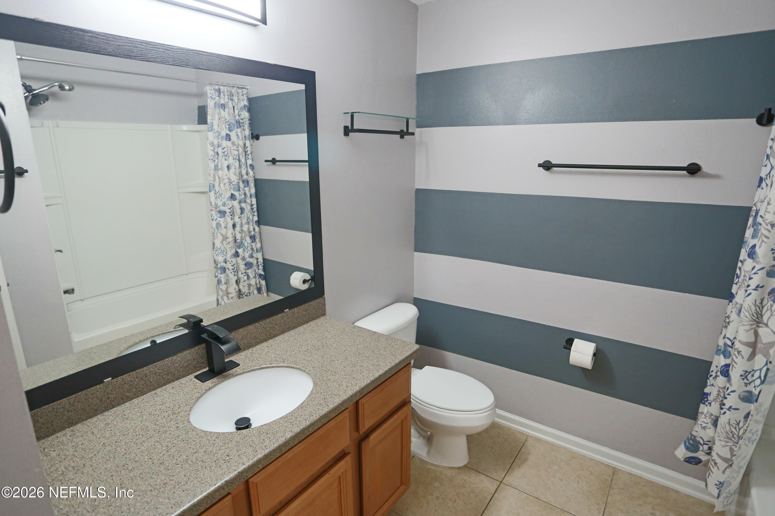904 Golden Lake Loop St. Augustine, FL 32084 - Photo 19 of 43 2nd Bathroom