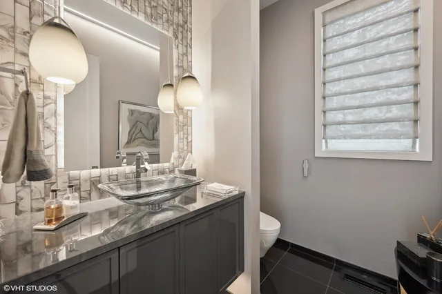 $4,250,000 | 133 Timber Lane, Glencoe, IL 60022