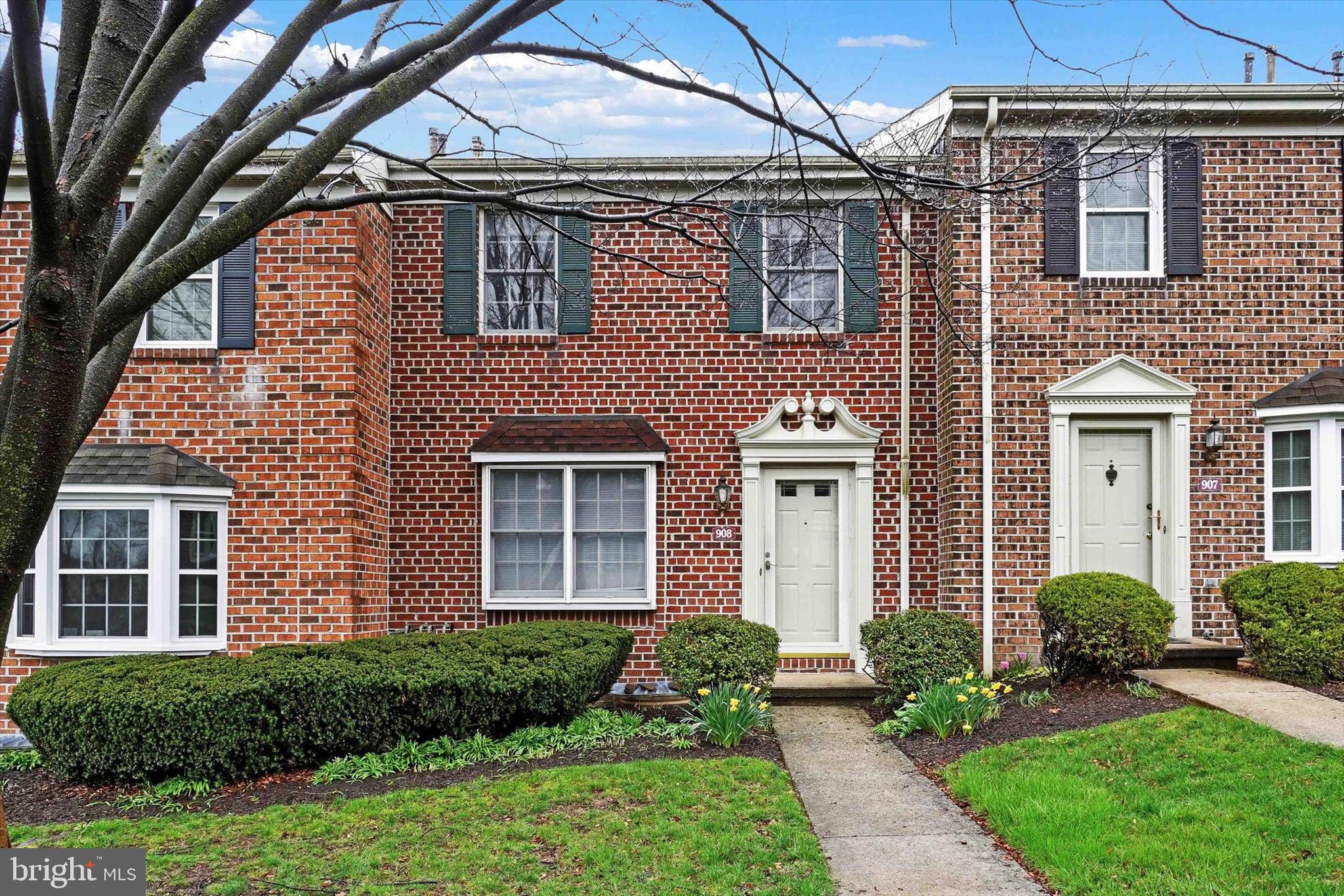 908 Chambers Ridge, Unit 908 York, PA 17402 - Photo 1 of 26 Gallery Image 1