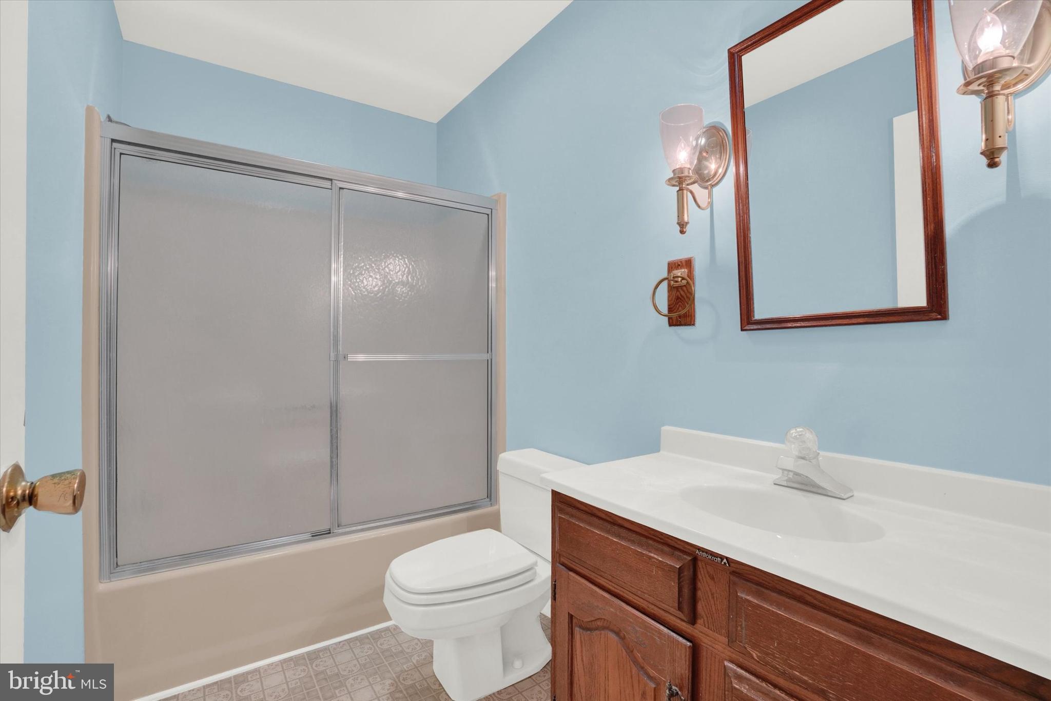 908 Chambers Ridge, Unit 908 York, PA 17402 - Photo 16 of 26 Gallery Image 16
