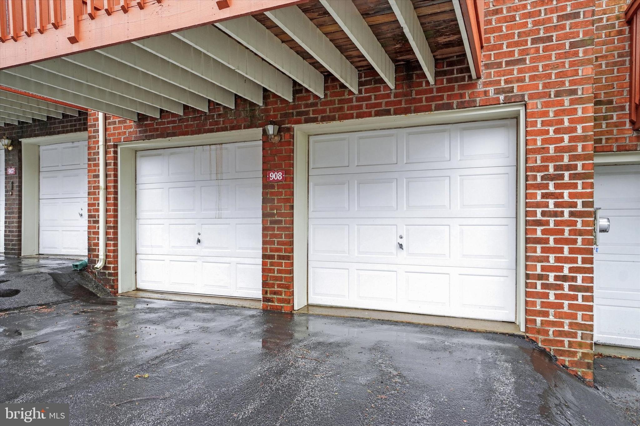 908 Chambers Ridge, Unit 908 York, PA 17402 - Photo 24 of 26 Gallery Image 24