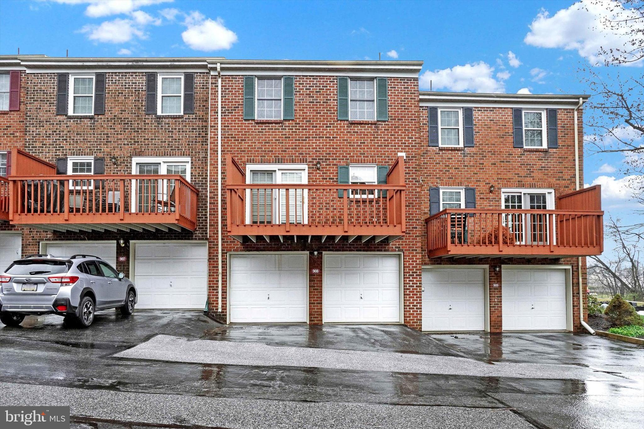 908 Chambers Ridge, Unit 908 York, PA 17402 - Photo 25 of 26 Gallery Image 25