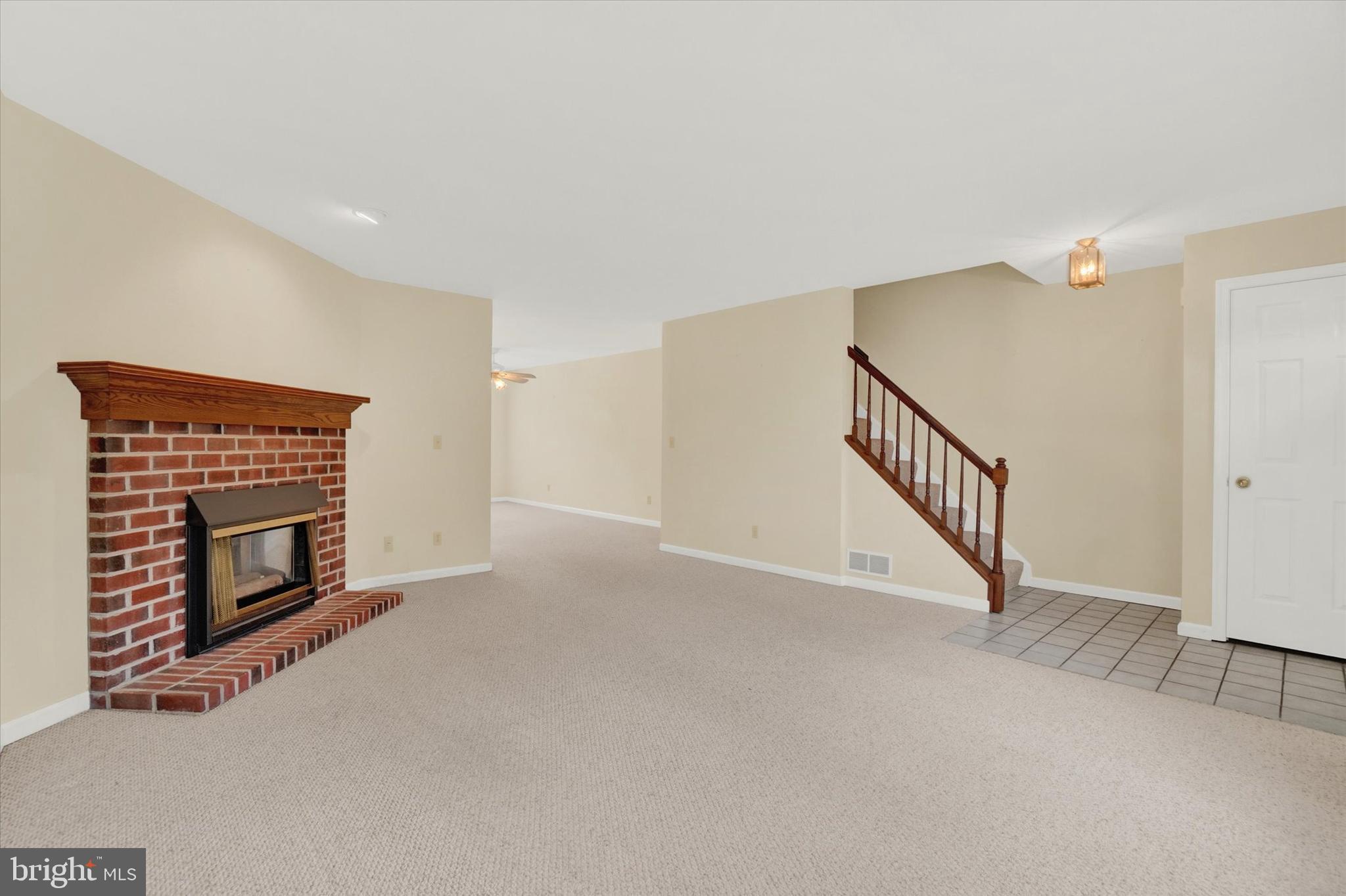 908 Chambers Ridge, Unit 908 York, PA 17402 - Photo 5 of 26 Gallery Image 5