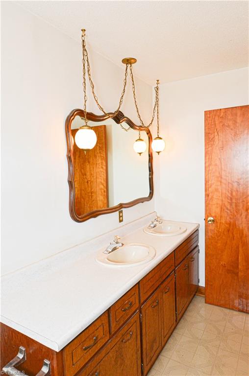 6700 Walnut Cove Road Walkertown, NC 27051 - Photo 17 of 50 Gallery Image 17