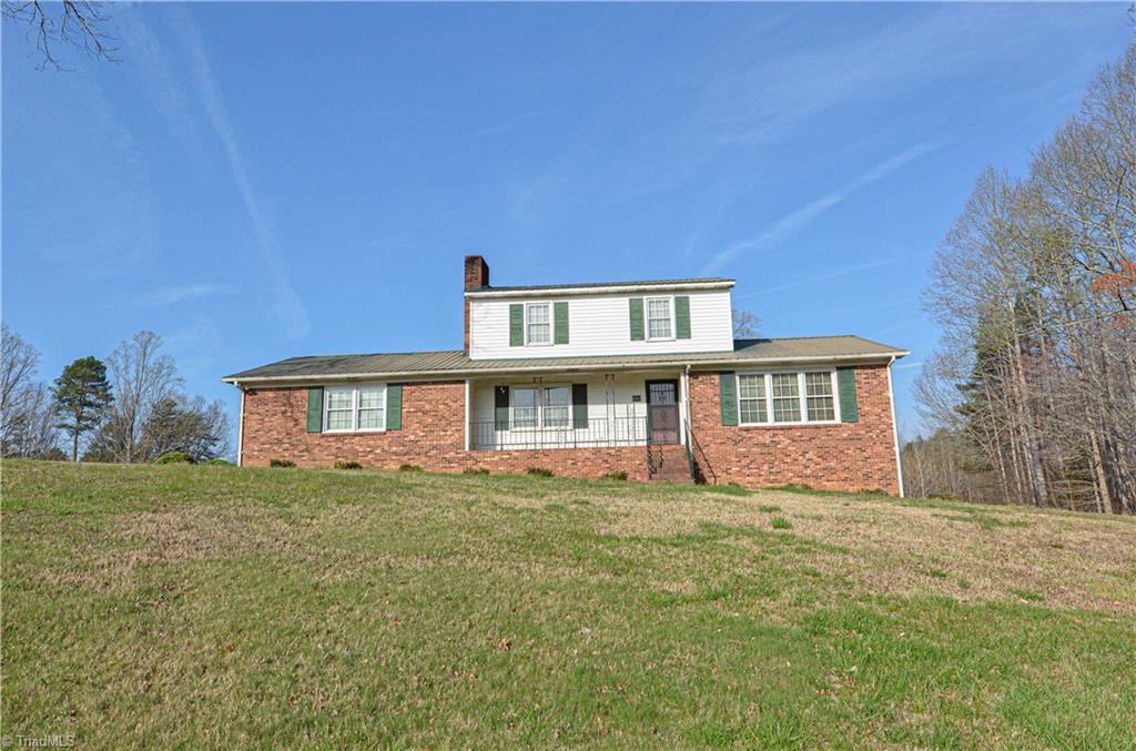 6700 Walnut Cove Road Walkertown, NC 27051 - Photo 9 of 50 Gallery Image 9