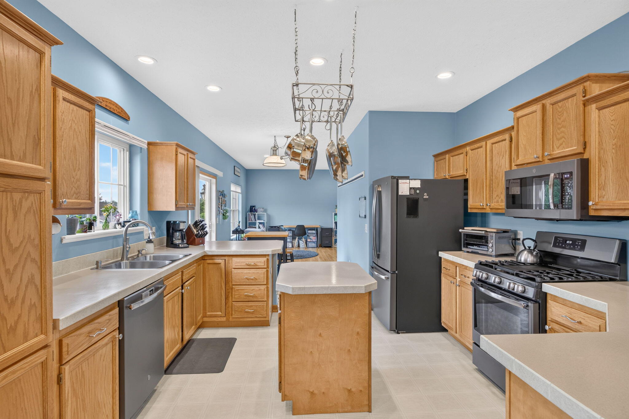 20777 Walnut Drive Reed City, MI 49677 - Photo 14 of 63 28-web-or-mls-3Y2A4876