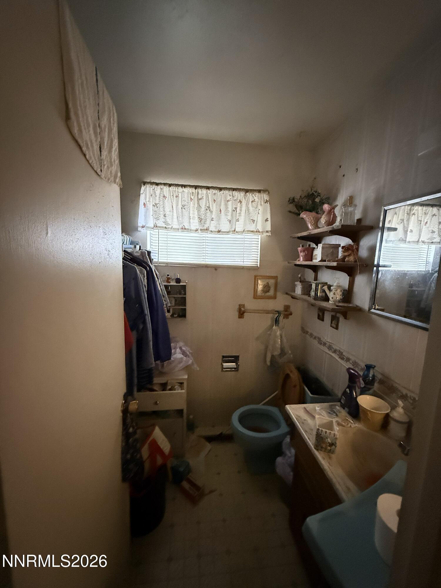 1801 Hawthorne Road Reno, NV 89502 - Photo 9 of 21 IMG_0352