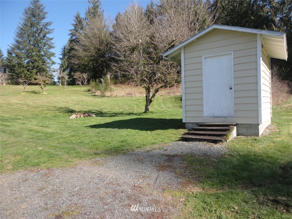 16909 Newberg Road Snohomish, WA 98290 - Photo 13 of 16