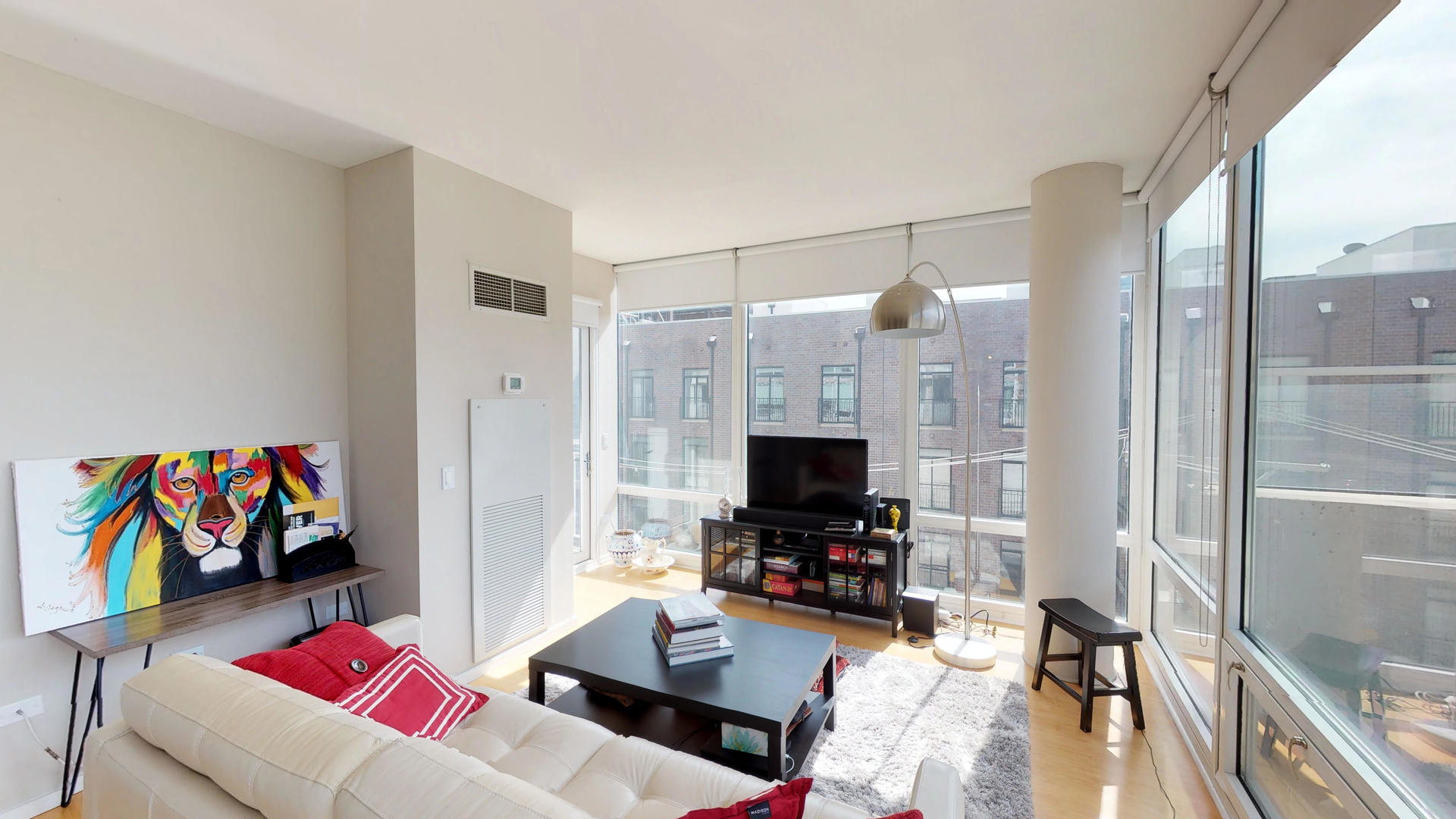24 South Morgan Street, Unit 404 Chicago, IL 60607 - Photo 2 of 13