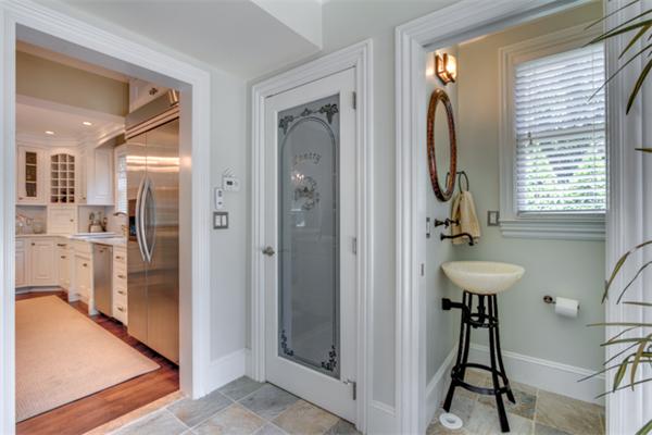 134 Upland Road Newton, MA 02468 - Photo 13 of 30
