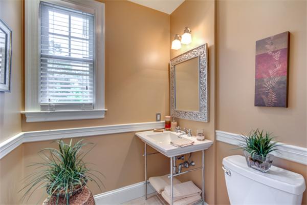 134 Upland Road Newton, MA 02468 - Photo 16 of 30