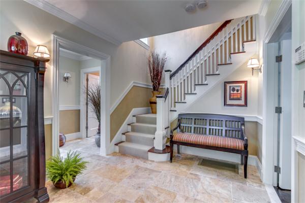 134 Upland Road Newton, MA 02468 - Photo 4 of 30