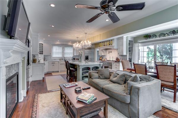 134 Upland Road Newton, MA 02468 - Photo 7 of 30