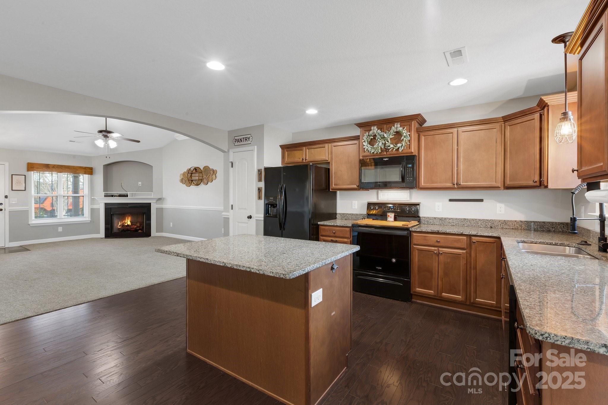 3141 Rainbow Lake Road Inman, SC 29349 - Photo 10 of 38