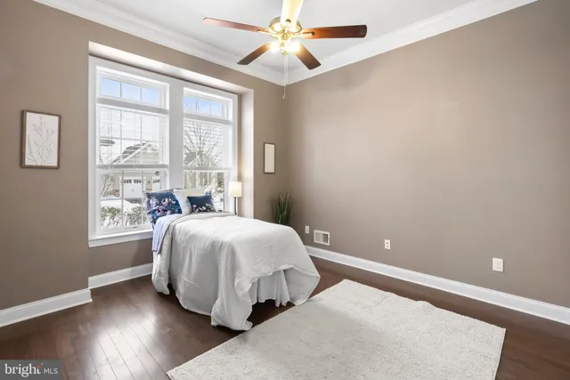 a sign that is on the side of a road