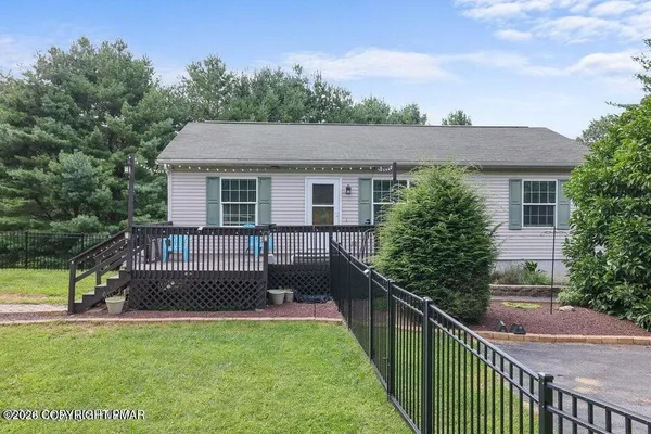 $2,500 | 960 Effort Neola Road, Stroudsburg, PA 18360