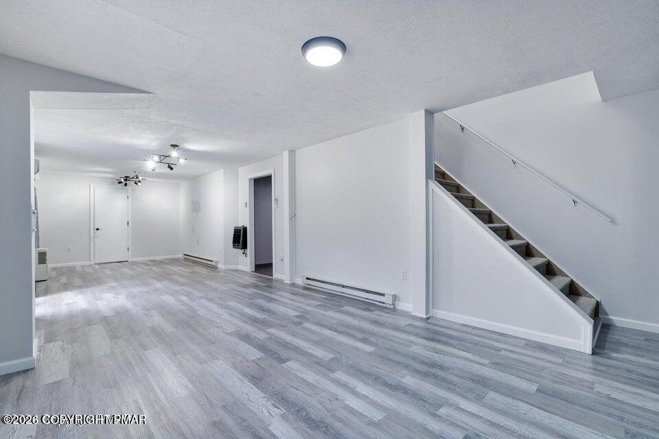 960 Effort Neola Road Stroudsburg, PA 18360 - Photo 12 of 21 20241008220744878221000000-o