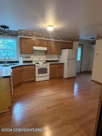 $2,500 | 960 Effort Neola Road, Stroudsburg, PA 18360