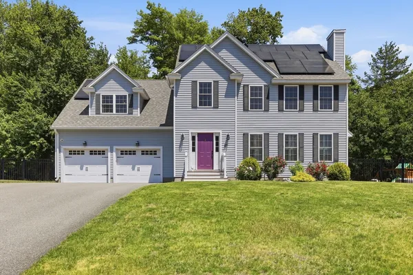 $825,000 | 37 Hemlock Drive, Ayer, MA 01432