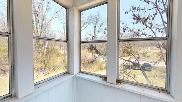 $1 | 710 West Ewing Street, Nevada, MO 64772