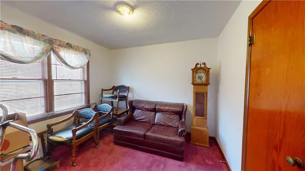 $1 | 710 West Ewing Street, Nevada, MO 64772