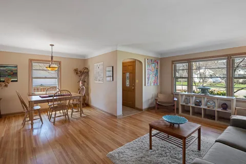 $450,000 | 5507 Knox Avenue South, Minneapolis, MN 55419