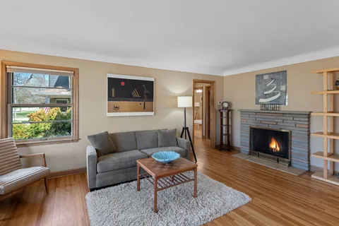 $450,000 | 5507 Knox Avenue South, Minneapolis, MN 55419