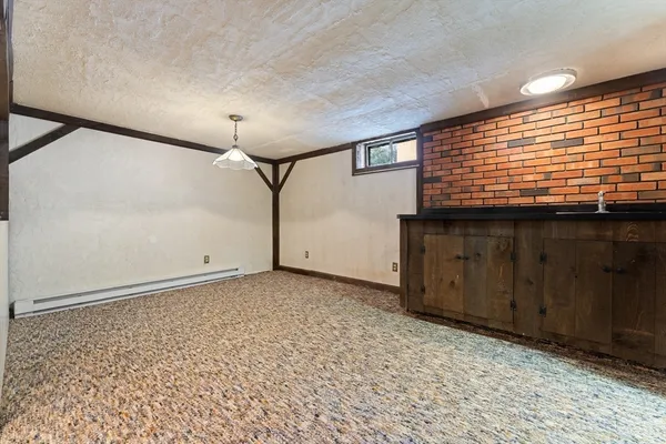 a view of a storage & utility room