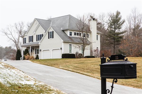 35 Acorn Road Easton, MA 02356 - Photo 2 of 22 Gallery Image 2